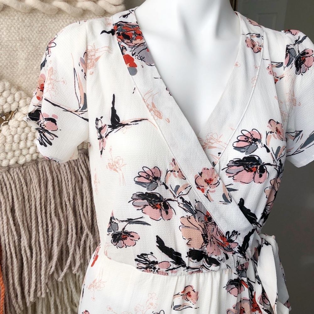 Staccato White Floral Maxi